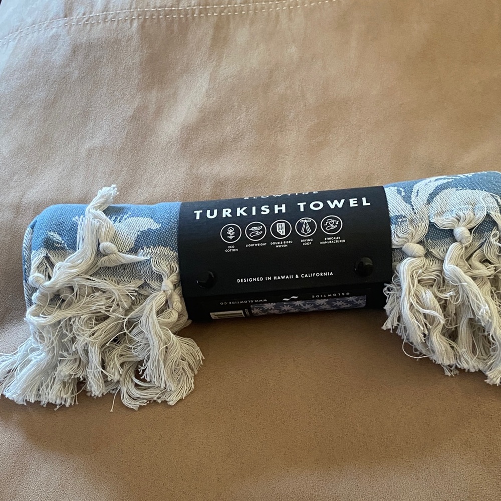 Turkish Towel Blue & White Fringe Beach Towel - Designed in Hawaii & California